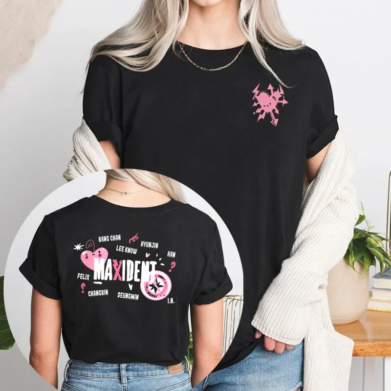 女子Tシャツのストレイキッズシャツkpop bang chan lee know changbin hyunjin shart straykid maniac韓国ストリートウェアシャツ230328