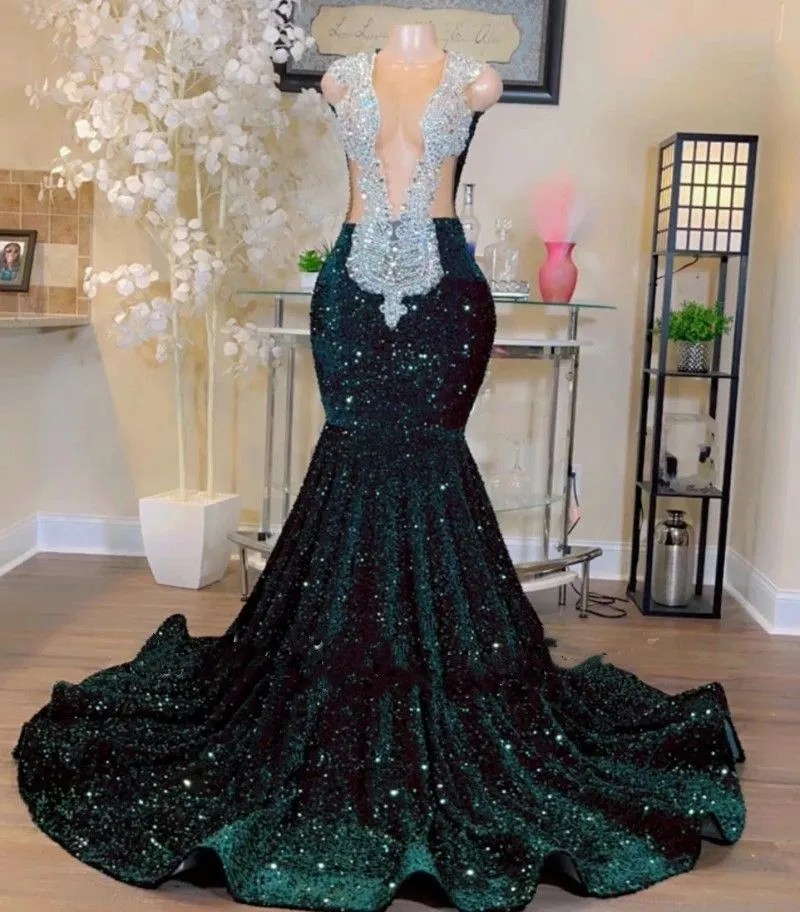 Sequin Prom Gowns Jewel Neck Illusion Sequined Lace Dark Green Crystal  Beads Sleeveless Mermaid Evening Party Dress Open Back from Dhgate Prom  Dresses - price 374.52