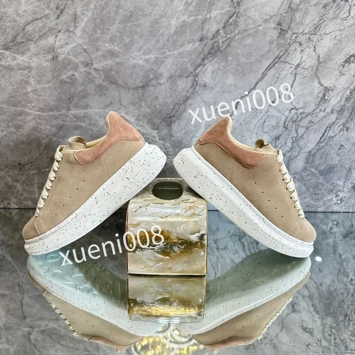 2023top ny designer casual vita skor sneakers casual skor sneakers kvinnor lägenheter plattform skor logo vit svart lyx sammet mocka kvinnor snör