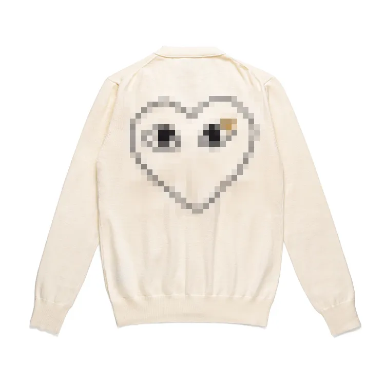 Projektantka Sweters Men Play Com des Garcons CDG Crew Neck Cardigan Gold Heart Beige Button Wool Wool Women Rozmiar m