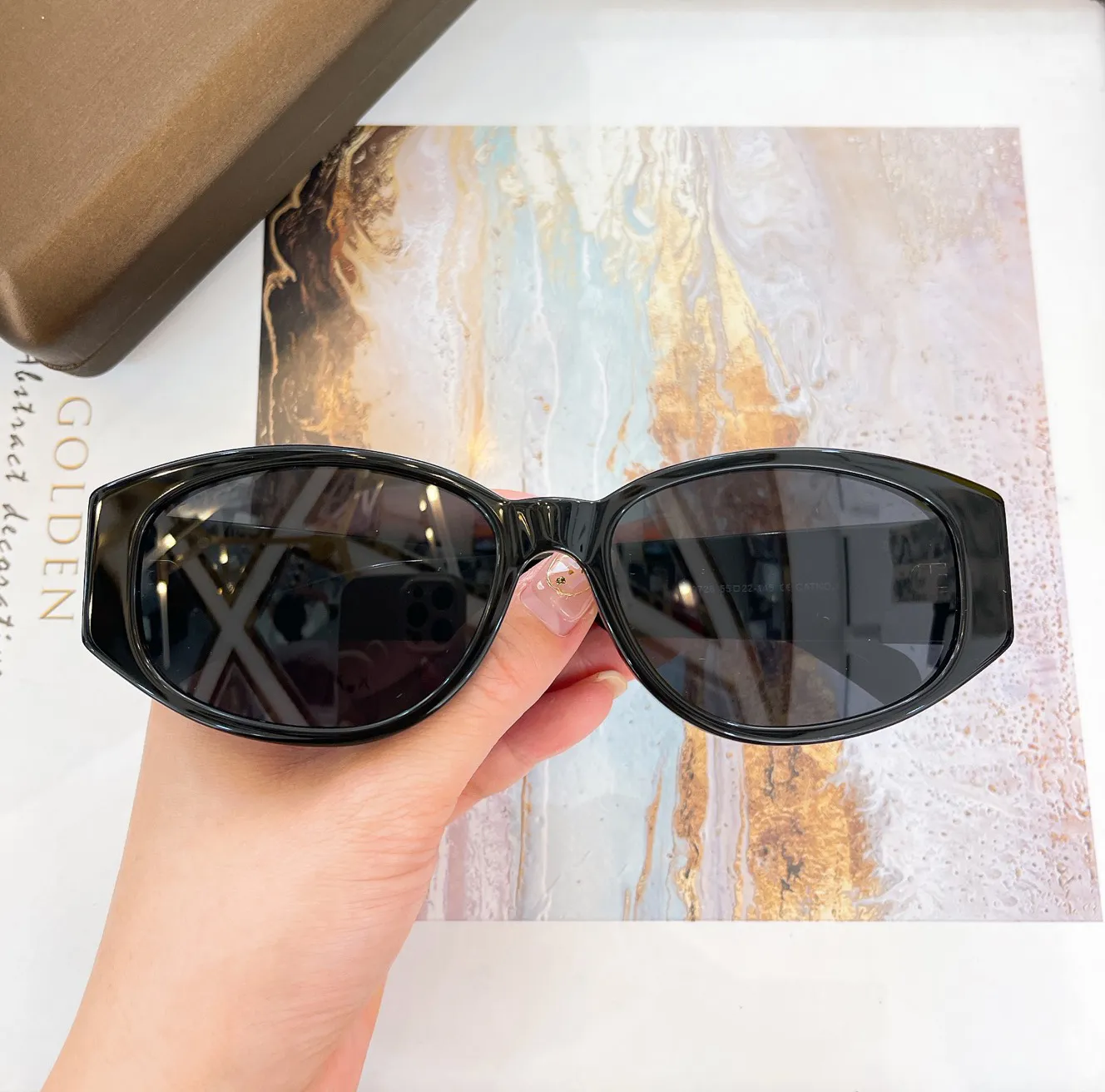 Kadın Gözlükleri İçin Parlak Siyah Koyu Gri Oval Güneş Gözlüğü Güneş Gölgeleri Tasarımcılar Güneş Gözlüğü Occhiali Da Sole UV400 Koruma Gözlük