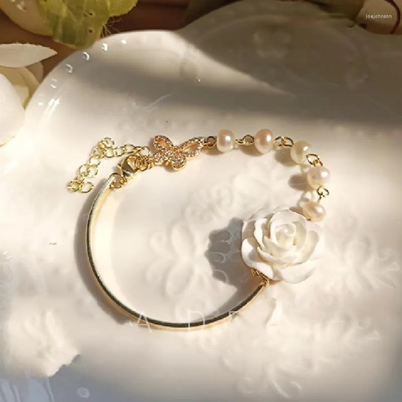 Braccialetti con ciondoli Placcato oro antico Perla Farfalla Bracciale fiore rosa Ragazza elegante Festa di ballo Gioielli Accessori regalo per cena di compleanno