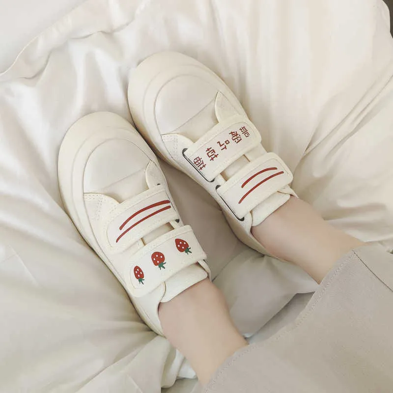Japanese tennis sales shoes