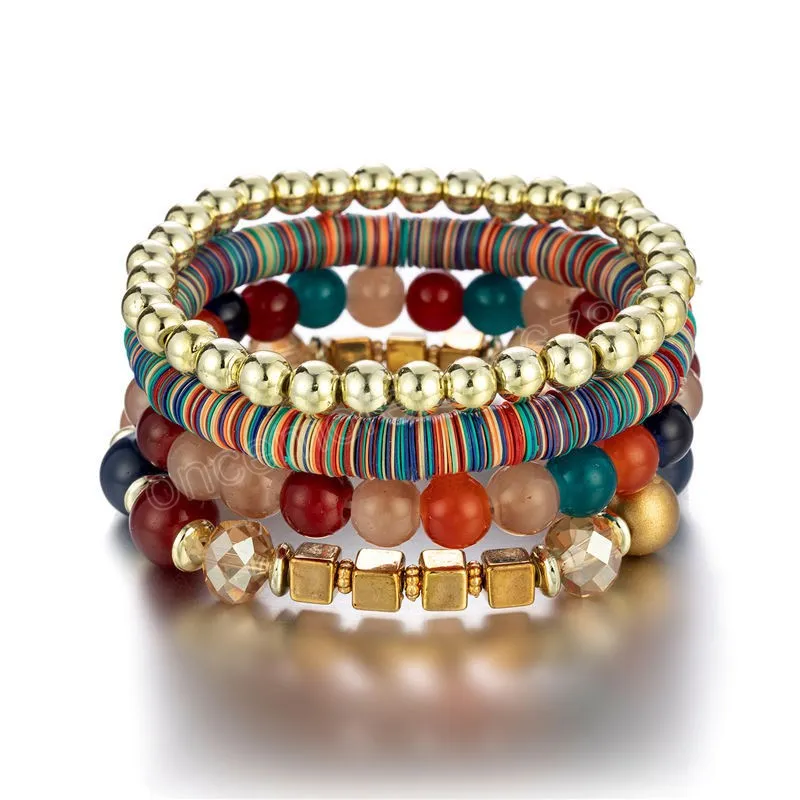 Set di braccialetti di perline estive bohemien da 4 pezzi per donna gioielli fatti a mano di tendenza femminile con catena di perline impilabile