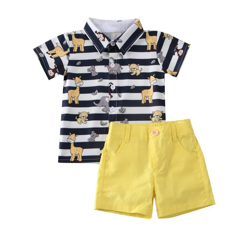 Zestawy odzieży 2PCS Toddler Summer 2023 Kid Boys Ubrania urocze zwierzęta wydrukowane koszulka Top Solid Shorts Stroje Kids do sets-clothing