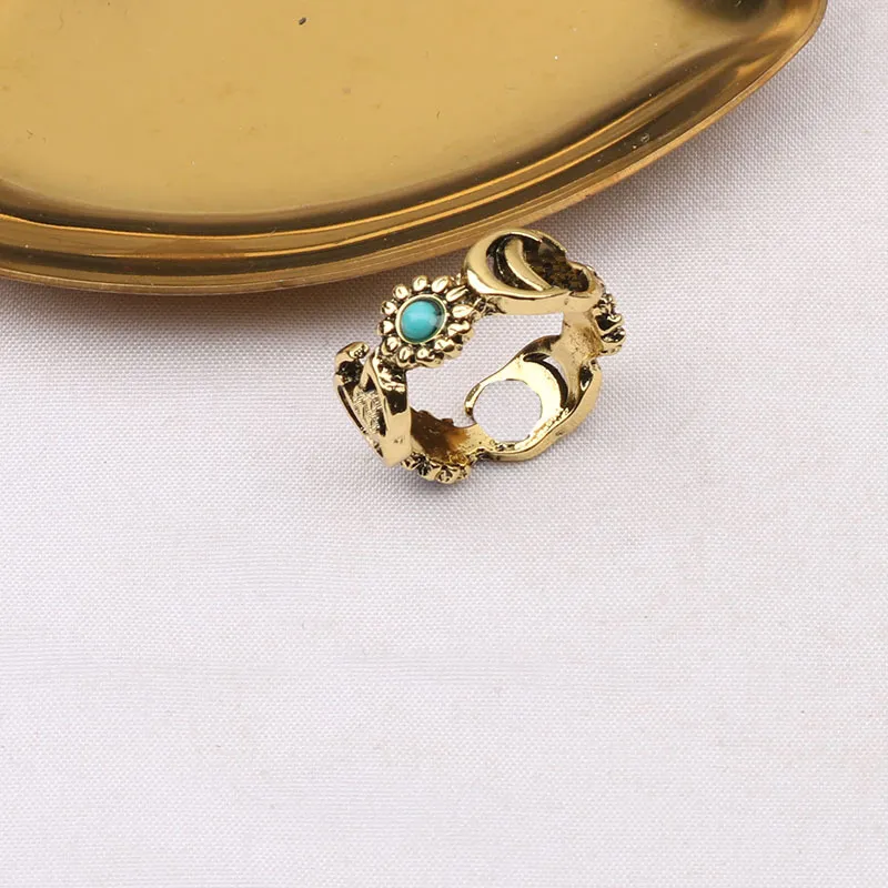 Little Daisy Fashion Ring Bronzer G Flower Turquoise Ring Couple Ring