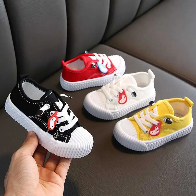 Athletic Outdoor Children Canvas Fabric Buty szkolne Buty mody Candy Color Sneakers Spring Autumn na zewnątrz chłopcy dziewczyny