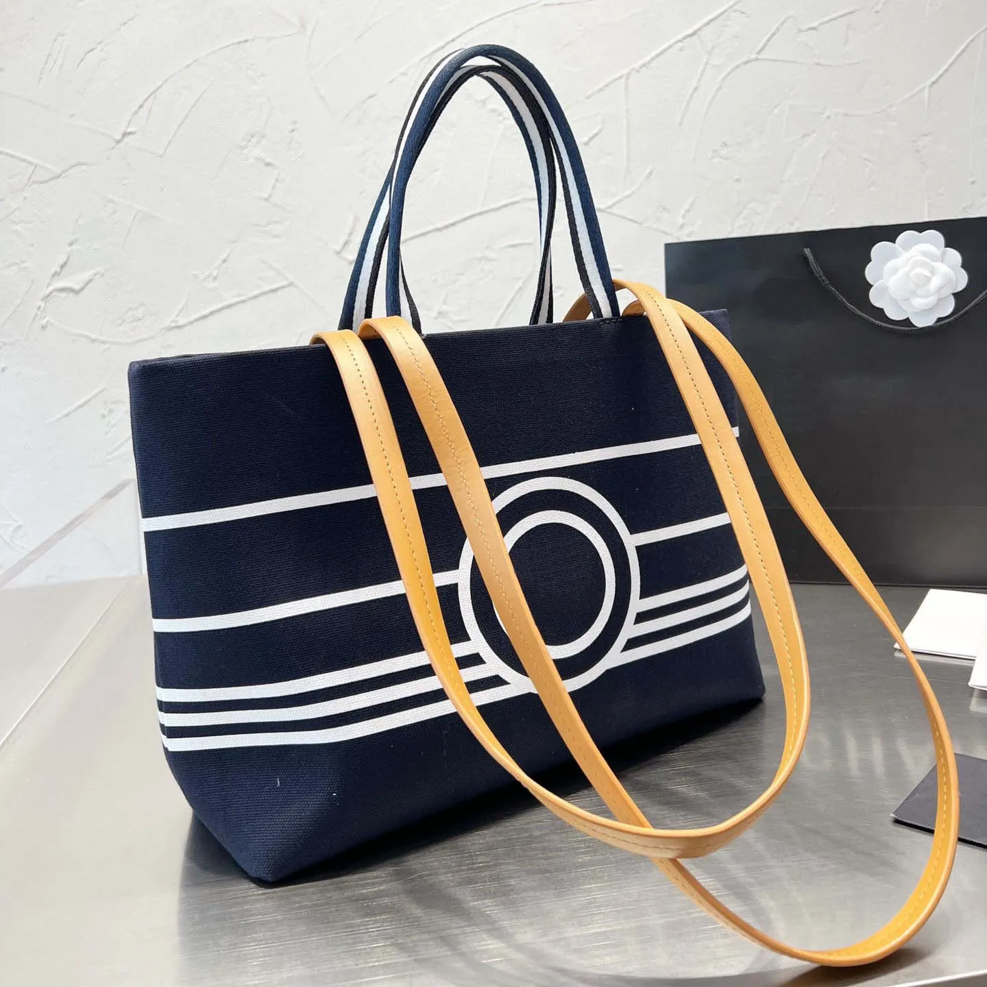 Designer Women Vintage Striped Denim Beach Bag Classic Summer Outdoor Handbags Large Capacity Shopping Tote Bags with 2 Straps