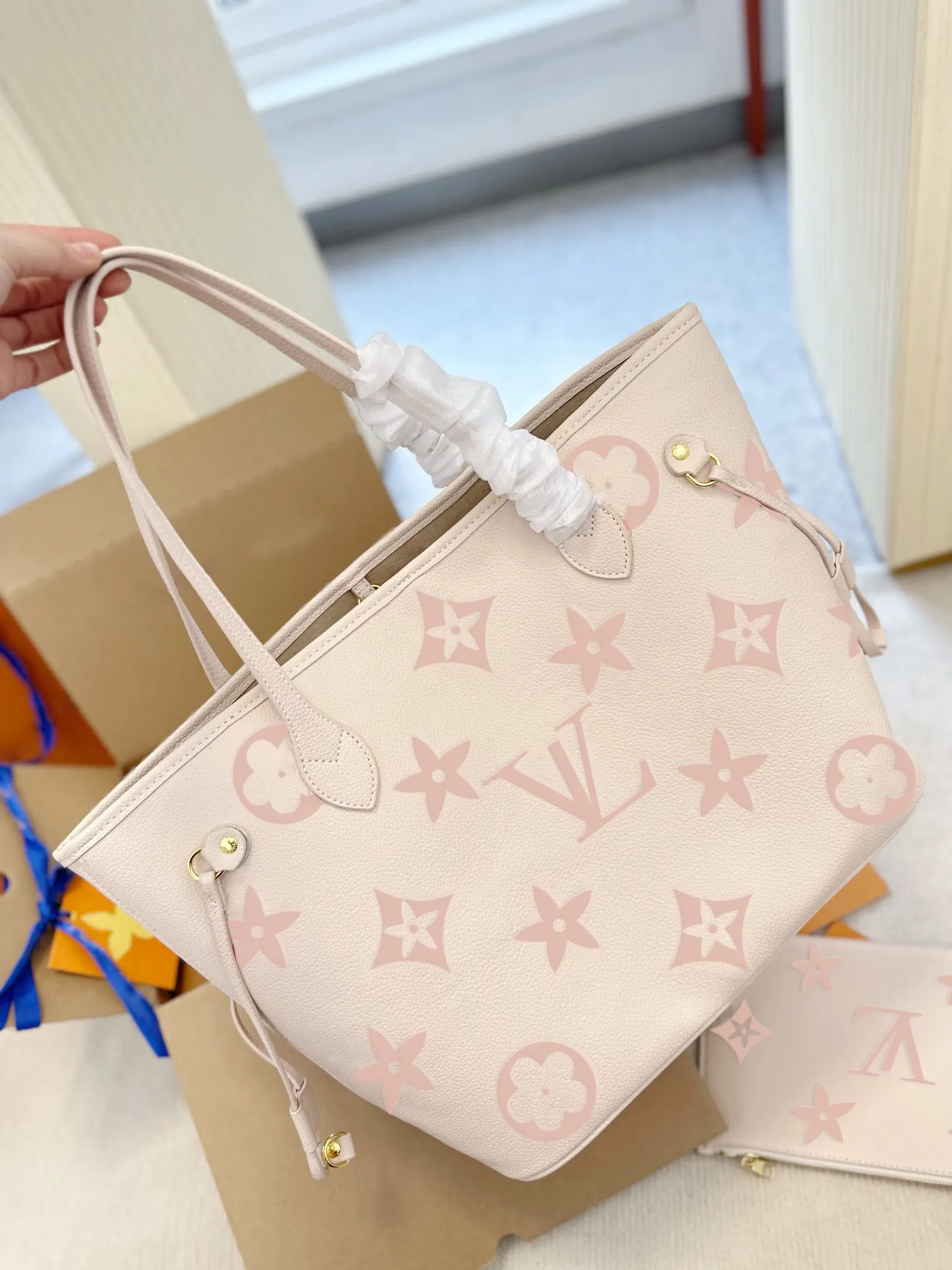 NF Shop 새 쇼핑 가방 MM 핸드백 neverfull 가방 클래식 여성 가방 그래픽 인쇄 대용량 양각 곡물 토트 백 원 숄더 핸드백