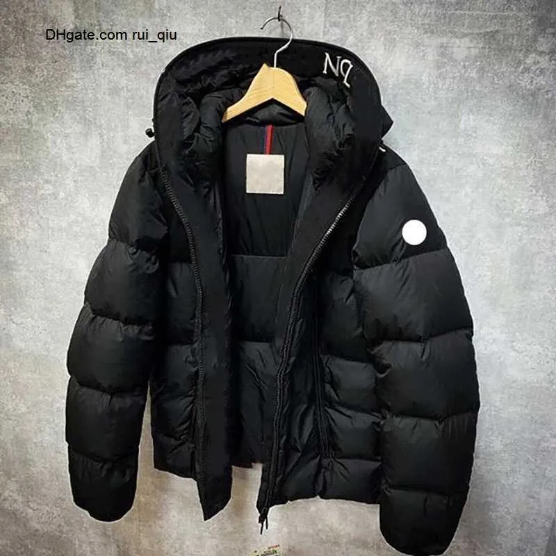 Mens Down Parkas Montcla Designer Hommes À Capuchon Doudounes De Luxe Brassard Brodé Femmes Manteaux D'hiver Manteaux Chapeau Avec Lettres Imprimé Ruban Taille Smlx