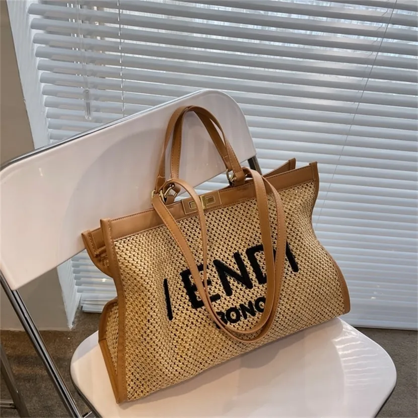 Factory direct sale High sense portable capacity woven large women's summer shoulder bag straw texture Tote Bag