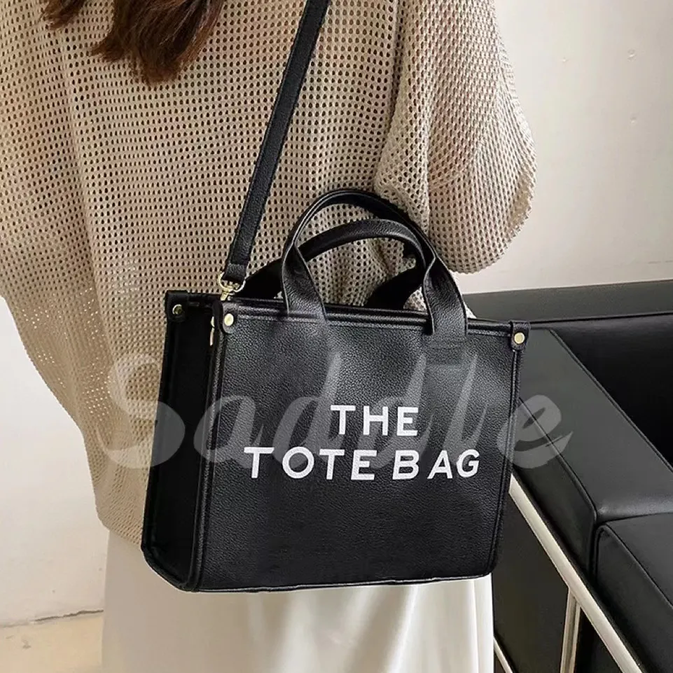 The Tote Bag Ontwerper Merk Trekkoord Winkelen Cool Praktisch Grote capaciteit Plain Cross Body Schouder Handtassen The Bucket Bag Casual Pu Leather Handtas