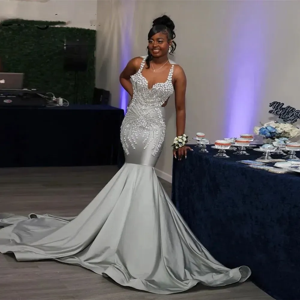 Luxury Silver Grey Mermaid Silver Mermaid Prom Dress With Beaded Straps Custom Cutaway Waist And Ruched Details Floor Length Evening Party Gown From Lindaxu90 192.22 DHgate.Com