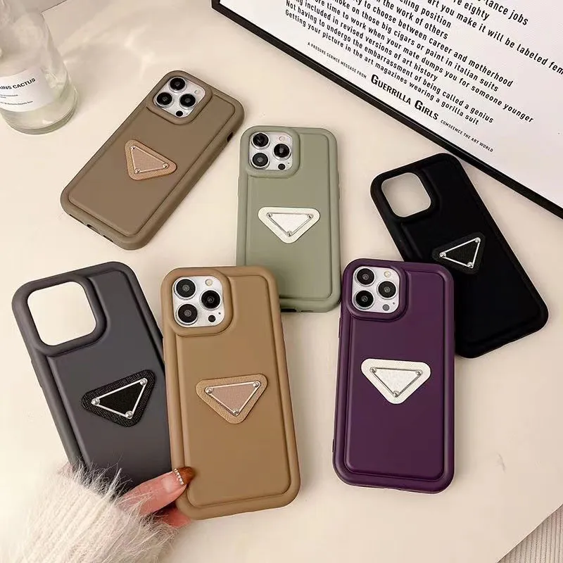 Casos de telefone de couro de grife para iPhone 14 13 Pro máximo 12 xr designers de moda capa de luxo case de proteção de casca de luxo com 6 cor