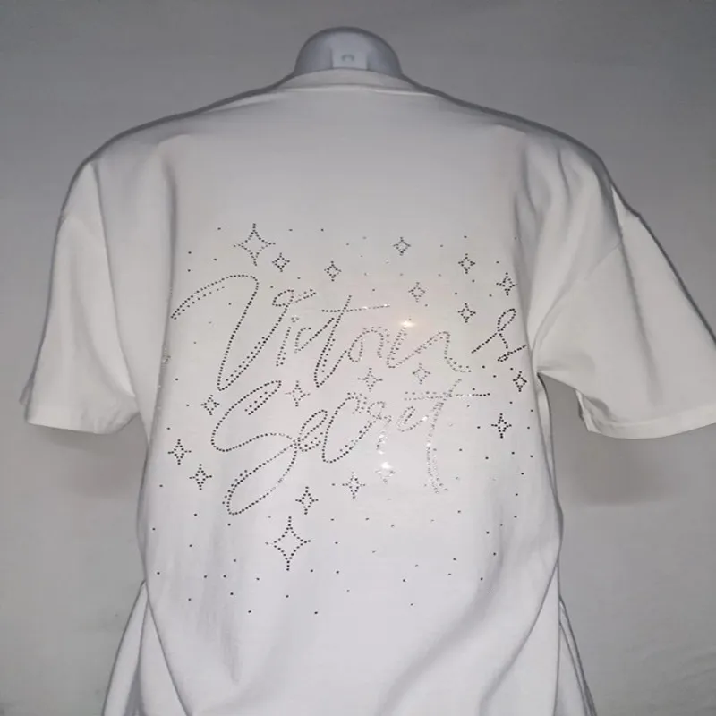 Camiseta feminina vs carta topo algodão diamante estendido solto ajuste camiseta clássico plus size casual 230329