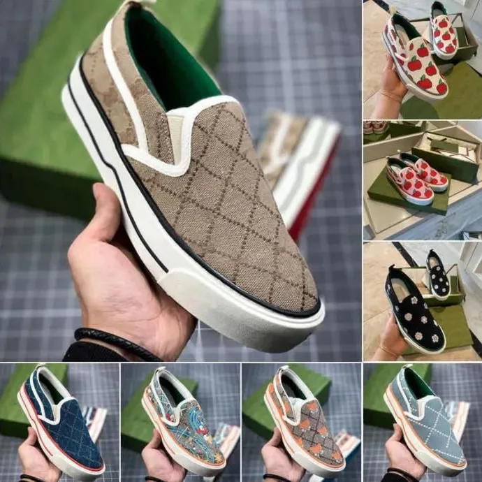 2023 Casual Schoenen OG Runner Trainers Designer Sneakers Schoen Italië Luxe Wit Roze Klassieke Jacquard Denim Vintage Tennis 1977 Dames Heren Slip-On