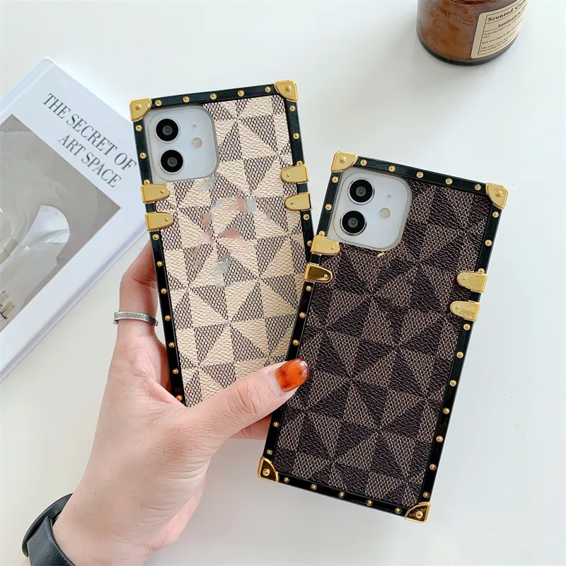 Luxurys Designers mobile phone case For iPhone14 case fashion Apple 13 Square neutral model diamond Triangular Check 11 Leather phone cases 12