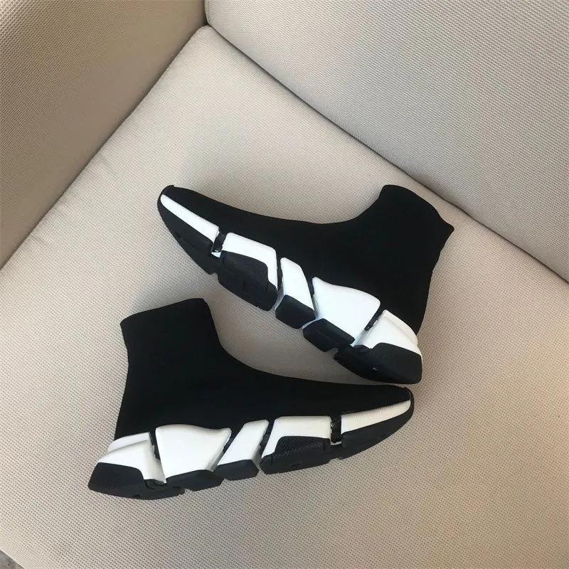 Luxury Men Sneaker Non-Slip Knit Ankle Boots Designer Sock Shoes Mäns kvinnor Famous Brand Sneakers Black White Platform Trainer 35-46