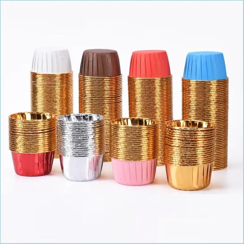 Cupcake 50pcs Opakowania Crim Muffin Cake Cake Cake Liner Gold Sier Coated Paper Mubs