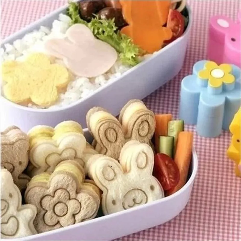 Baking Moulds 3pcsset Bear Flower Rabbit Sand Mold Cutter Bread Biscuits Embossed Device Cake Tools Rice Balls Lunch Mould E048 230331
