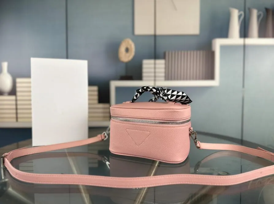 Bolsas de moda preto branco rosa moda de caviar solteira pequena caixa de cosméticos com zíper duplo de mão de mão milano garotas garotas de lazer de lazer