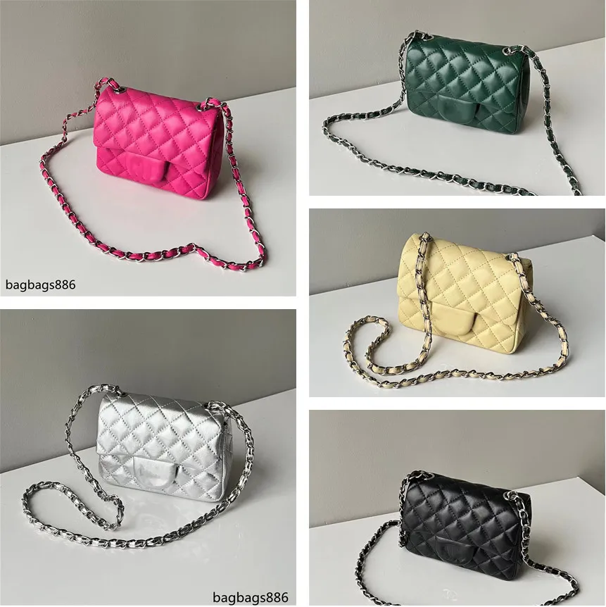 7A LAIDES LAMBSKIN CROSSBODY axelväskor Klassiska mini -klaff Sqaure quiltad handväska kvinnors silvermetall hårdvara matelasse kedja handväskor fritid semesterficka