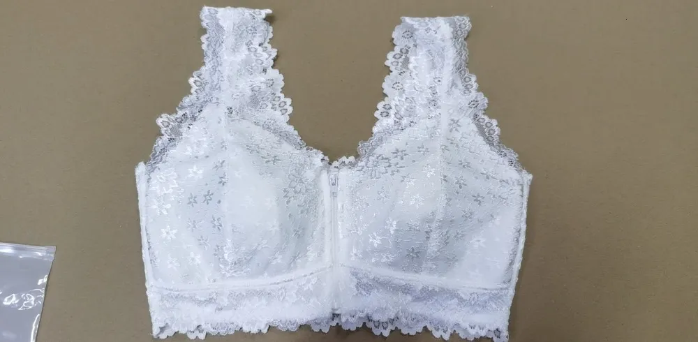 Bras Female Vest Front Zipper Push Up Bra Full Cup Sexy Lace For Women  Bralette Top Plus Size Seamless Wireless Gather Siere 230330 From Mu03,  $13.66