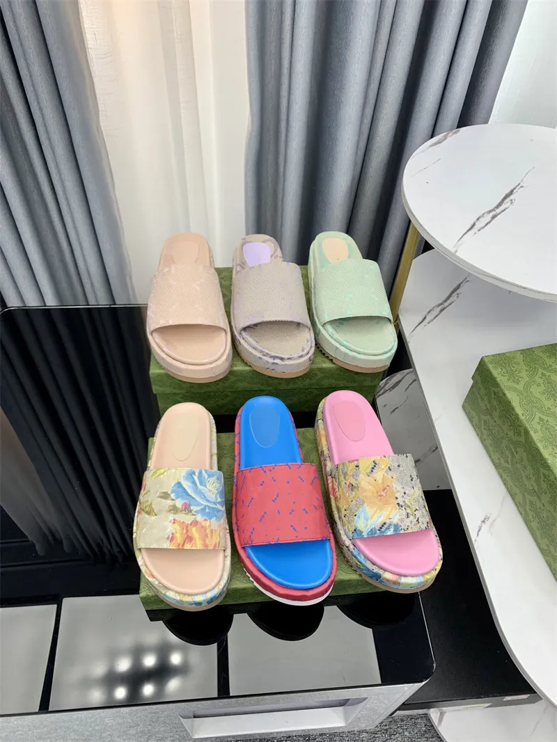 Fashion Newest women Slides Summer brand Slippers Beach Indoor Flat Sandals House Flip Flops slipper shoes