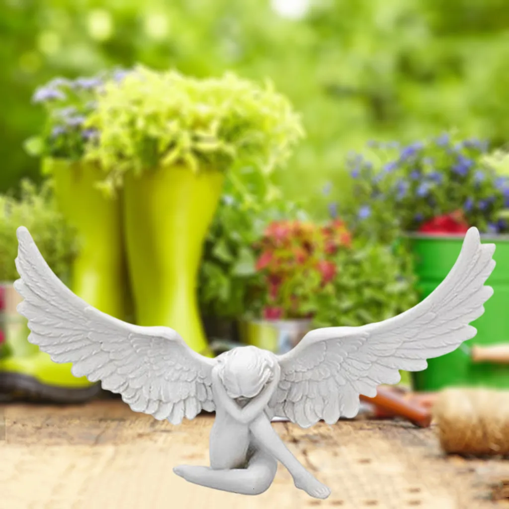 Angel Wing Figurine Modern Embrace Sculpture Crafts Home Decoration Gift