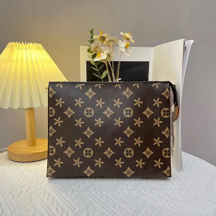 M46037 sacchetta per la frizione cosmetica sacca da toilette Designer di lusso Crossbody Borse da viaggio sacca sacca in pelle femminile borsetta per borse da uomo con spalla da uomo sacchetti