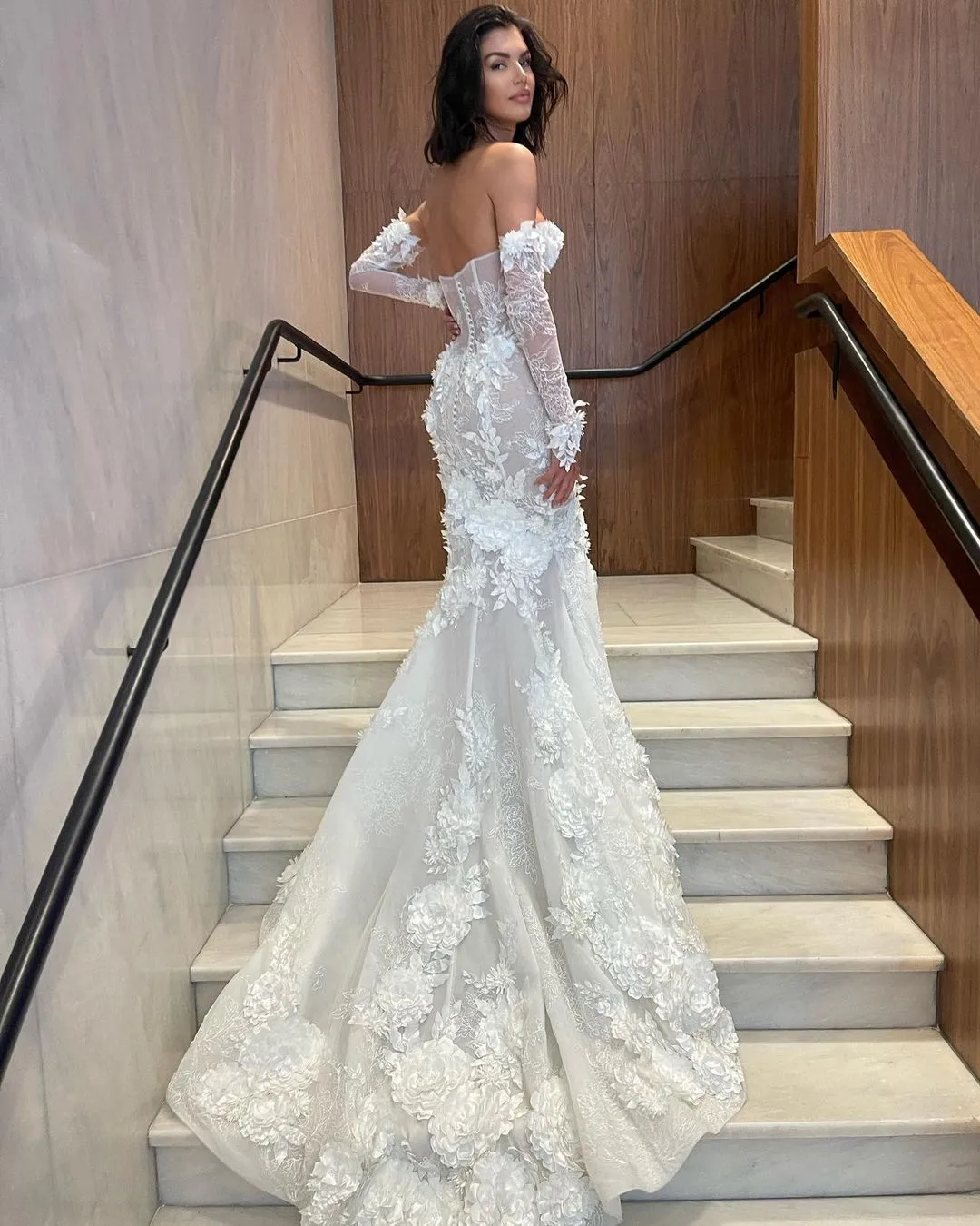 chinese dress ladies Pnina Tornai Silk Chiffon and Ecru Lace Gown - M main image 0
