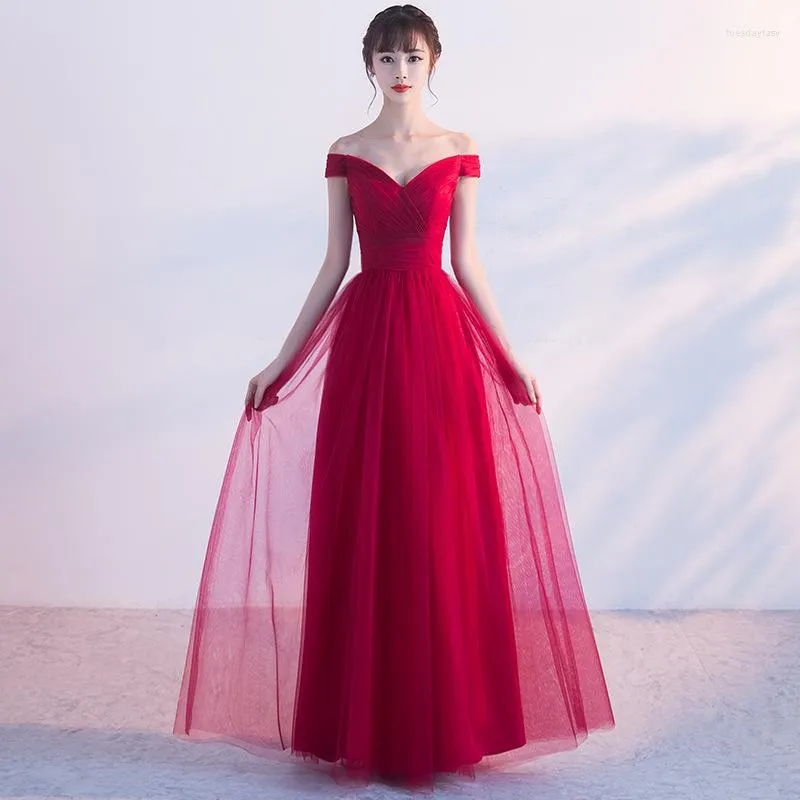 Ethnische Kleidungs-Frauen-Braut-Toast-Kleid 2023 Frühlings-reizvoller langer dünner abnehmender roter Hochzeits-Abend