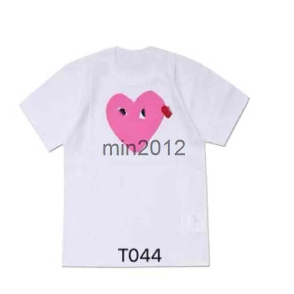 cute shirts Fashion Mens Play Shirt Designer Red Heart Commes Casual High Quanlity