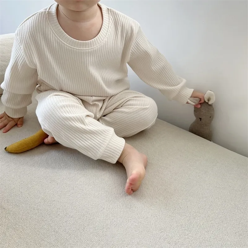 Pajamas Autumn Baby Girls Boys' Clothing Ribbed Cotton Children's Pajamas Long Sleeve T-shirt Pants Set Korean Children's Lounge Clothing Set 230331