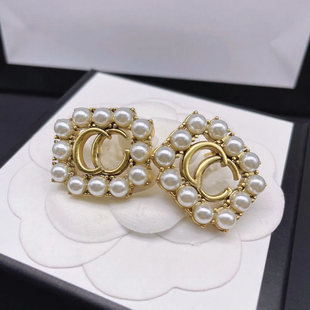 Joyas minimalistas al por mayor hotsell
