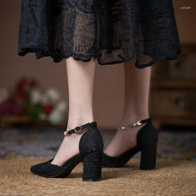 Black chunky heels size 11 hot sale