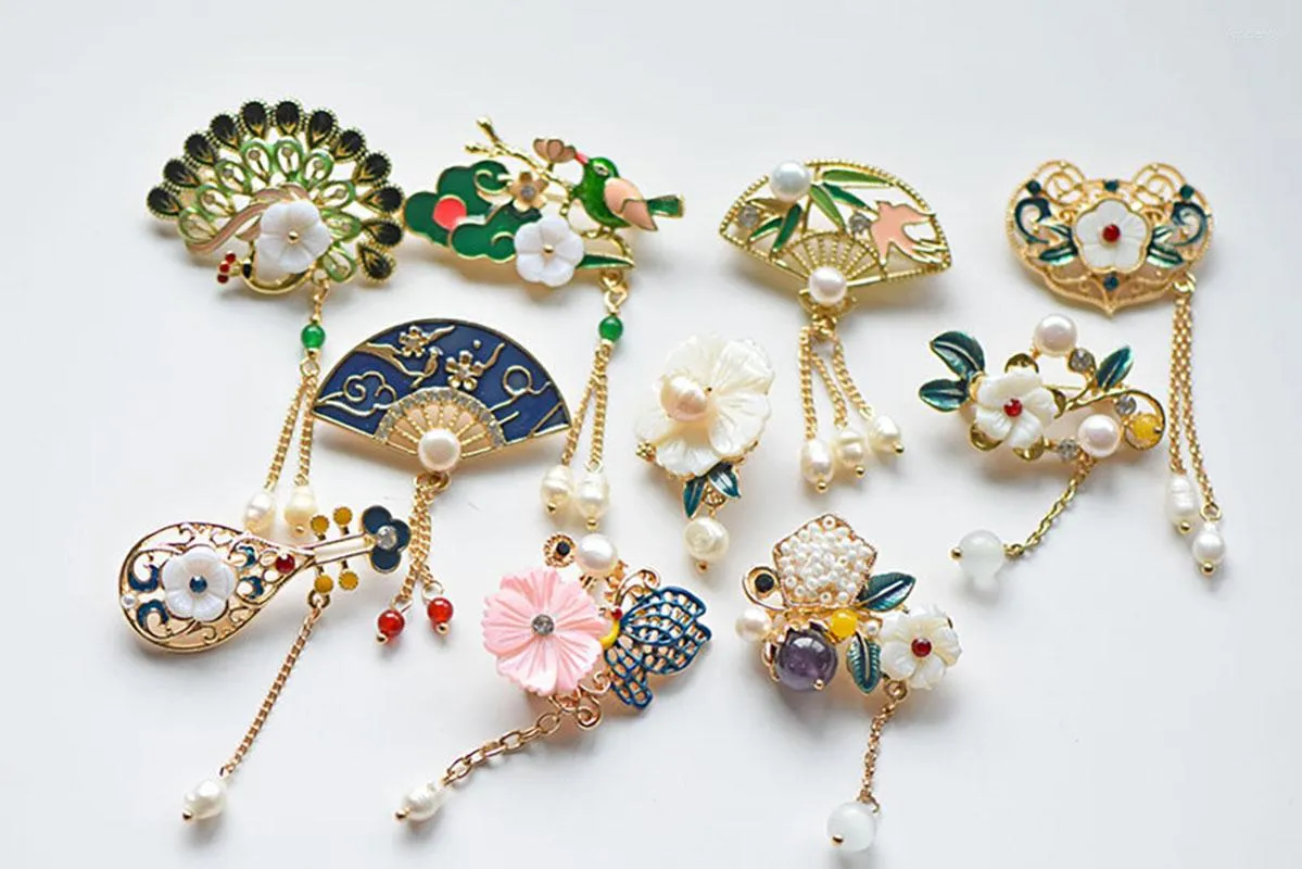 Korean brooch online clearance