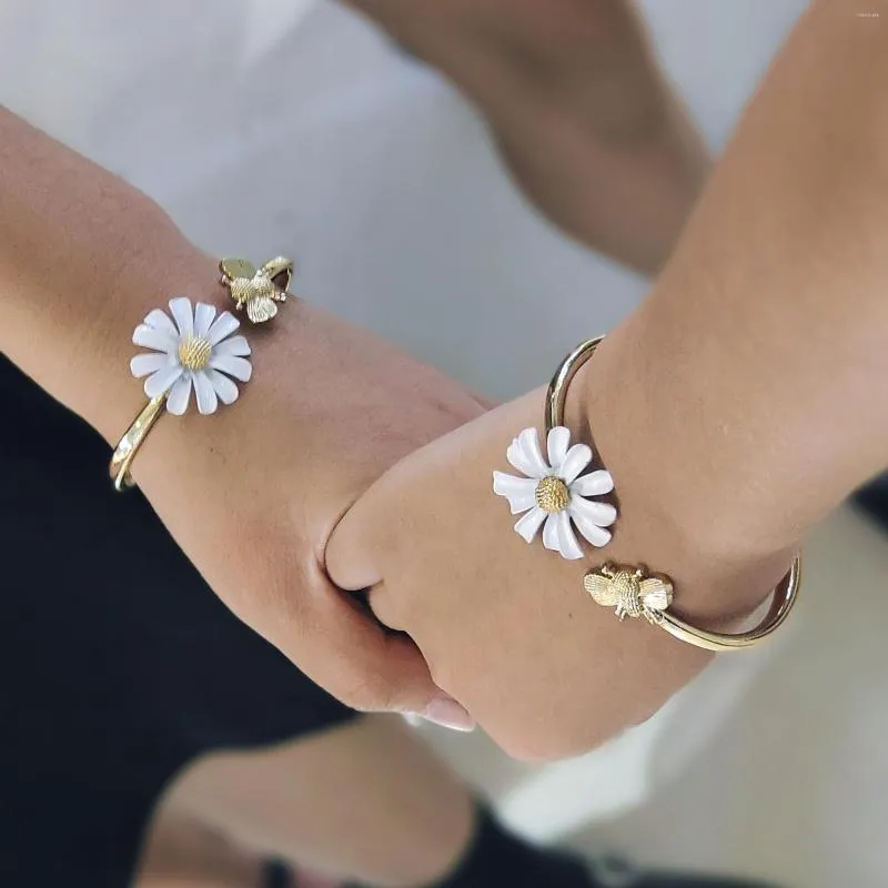 Pulseira aberta margarida bracelete romântica de moda geométrica anel clavícula jóias femininas