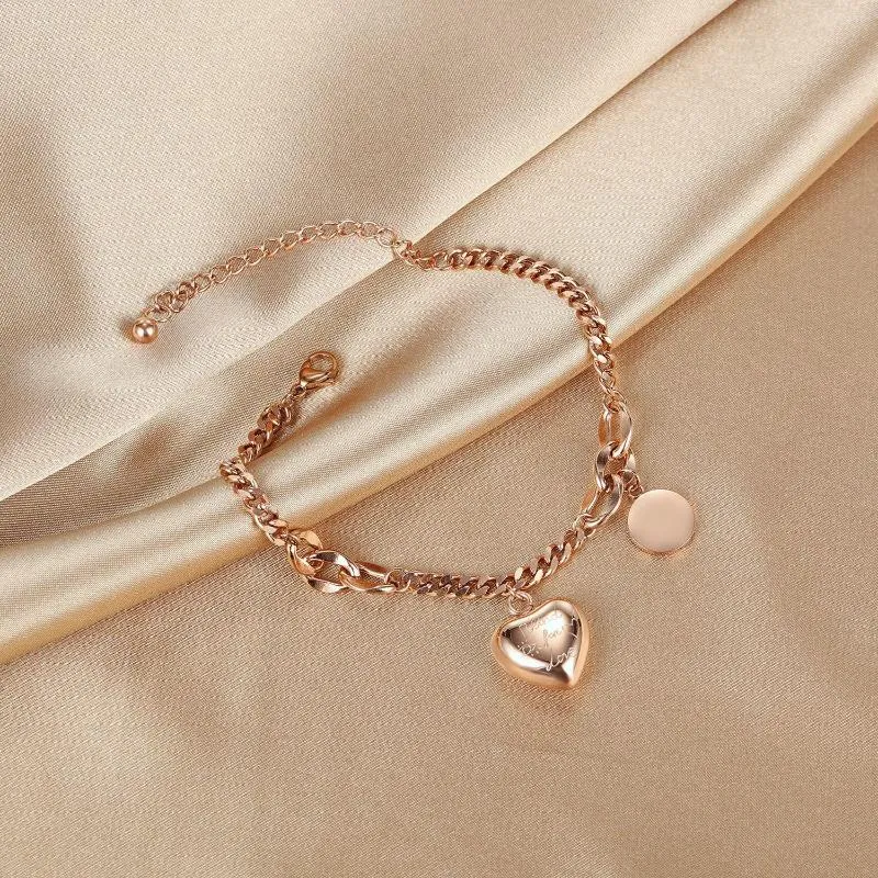 Bracelets porte-bonheur Simple en forme de coeur pièce ronde Bracelet en acier titane personnalité femmes doux romantique fête d'été bijoux