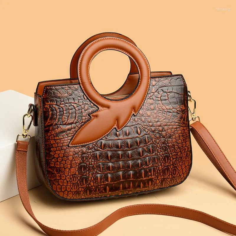 Sacs de soirée Vintage Crocodile En Cuir Épaule Sac À Bandoulière Pour Femmes 2023 De Luxe Dames Messenger Sac À Main Designer Femme Fourre-Tout Sac A Main