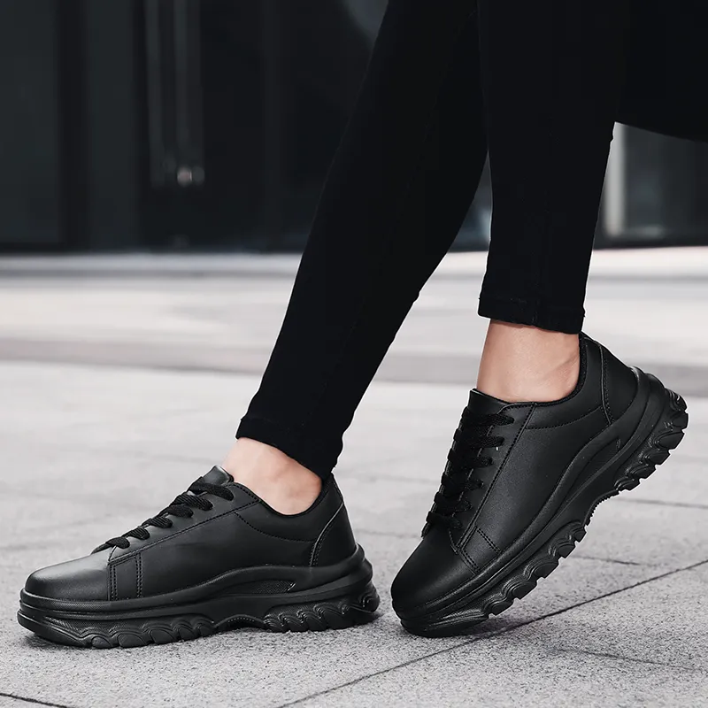Scarpe da ginnastica con plateau bianche Scarpe leggere da donna Taglie forti 35 45 Sneakers nere grosse casual Scarpe vulcanizzate autunnali da donna