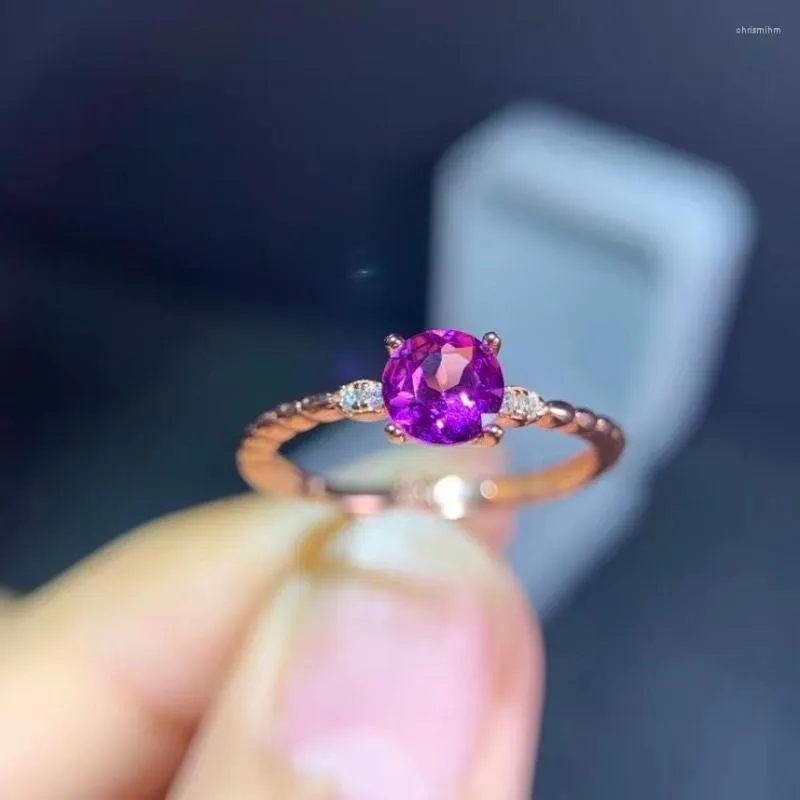 Pierścienie klastra Chic Classic Garnet Pierścień Klejnot Kobiety Srebrna biżuteria