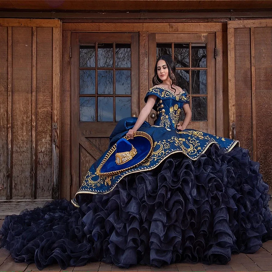 Charro Princess Navy Blue Quinceanera klänningar Guldbroderi puffy kjol Lace-up korsett prom födelsedag söt 15 klänning