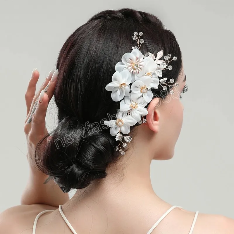 Braut-Haarkämme, Süßwasserperlen, Blumen-Haarspangen, weiße Seidenblumen, Tiara für Damenhaar, dekorative Ornamente