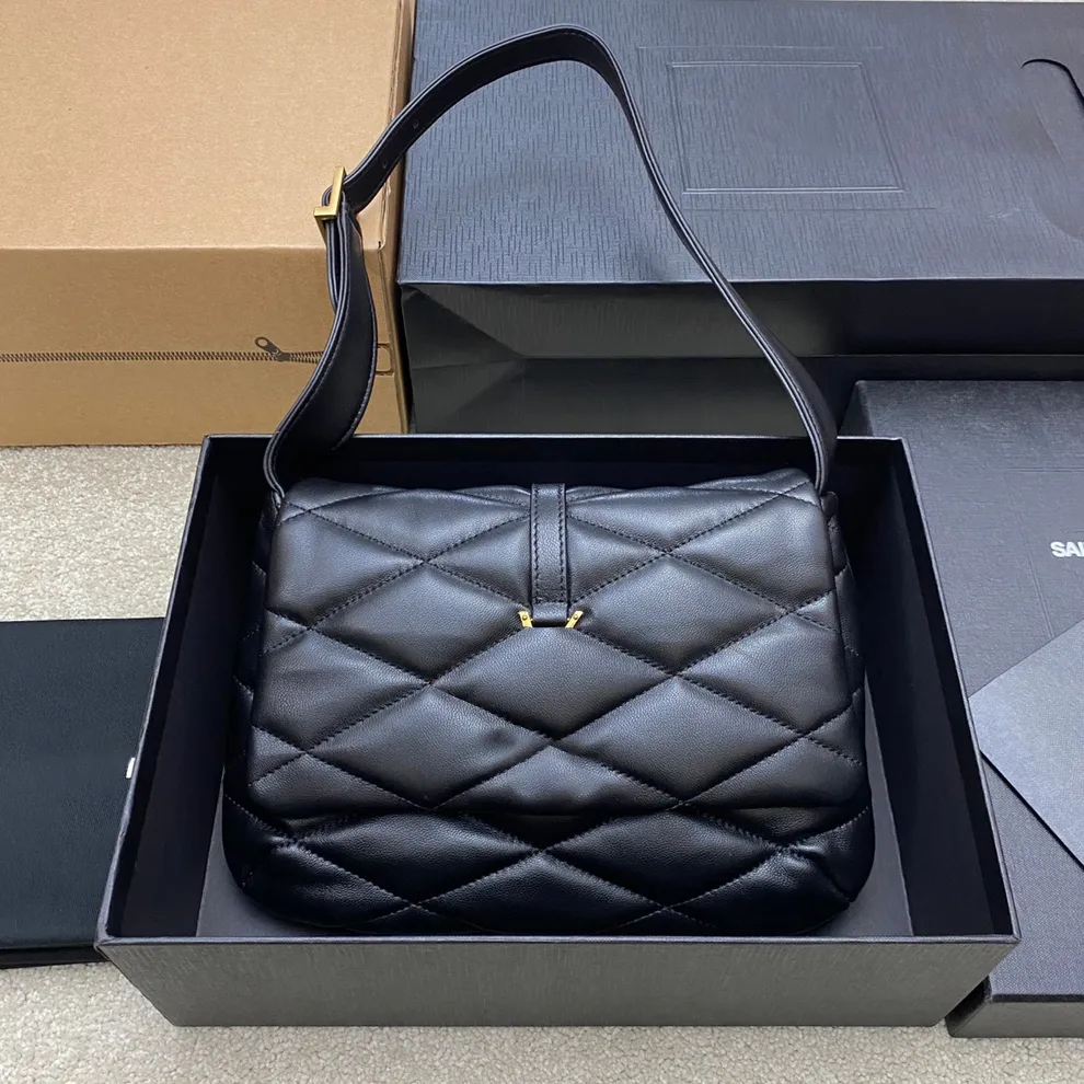 Luxury bag website hot sale