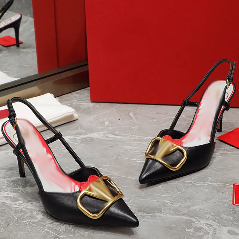 Scarpe col tacco grande shop