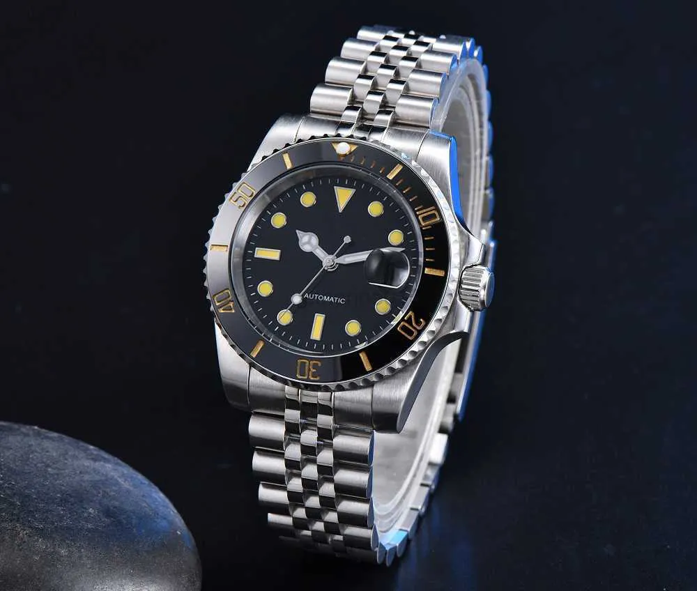 Wristwatches Luxury 40MM Automatic Men s Mechanical Miyota Caliber 8215 Jubilee Strap Aseptic Black Dial Calendar G230502