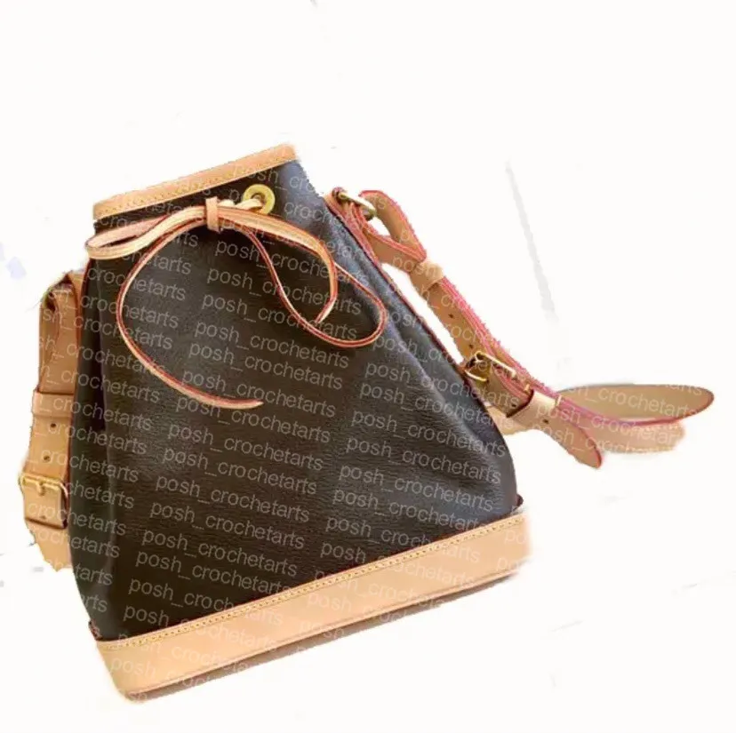 Moda bolsa balde com cordão para bolsas femininas alças de couro genuíno bolsa estilo balde para vendas