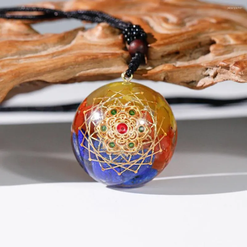 Pendentif Colliers Collier Orgonite Fait Main Avec Fleur De Vie Symbole Cristaux De Guérison Lapis Lazuli Agate Rouge Et Citrine