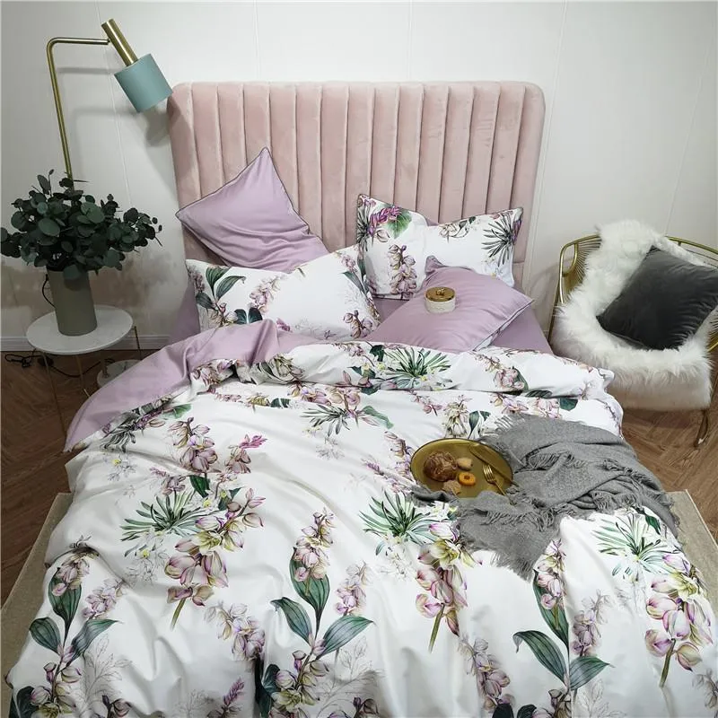 Set trapunta di alta qualità Set copripiumino morbido in cotone egiziano Lenzuolo Flamingo Set biancheria da letto Paisley Queen King size 4 Pezzi